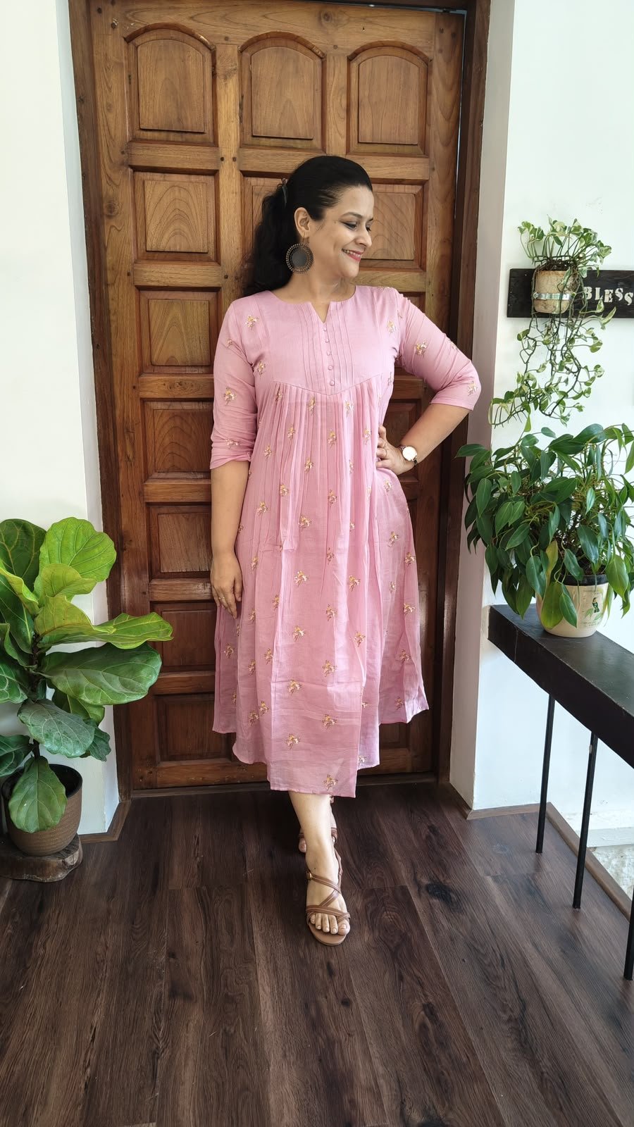 Elegant Mul Chanderi Cotton Kurti with Embroidery - Image 7