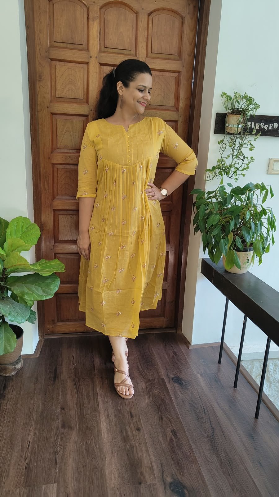 Elegant Mul Chanderi Cotton Kurti with Embroidery - Image 2